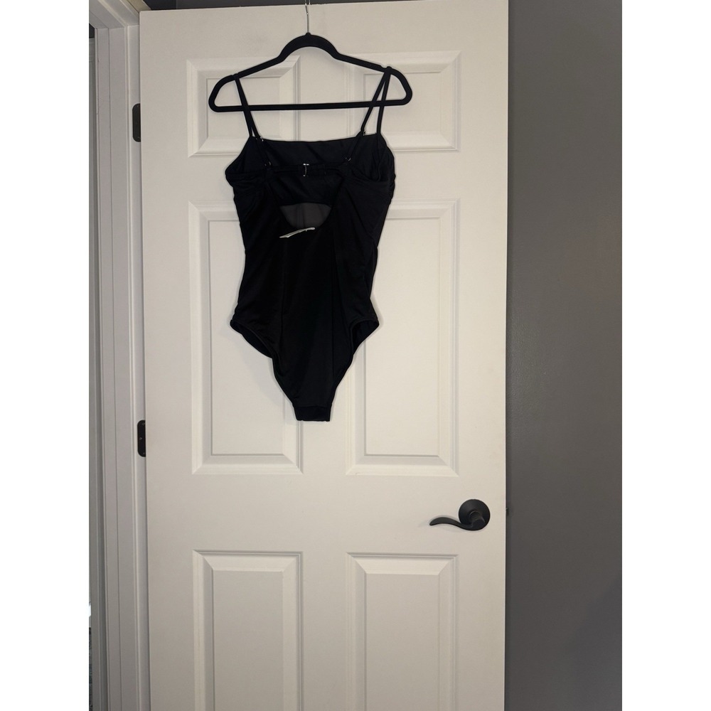 Cupshe One Piece Long Torso Tummy Control Swimsuit Black W Mesh Cut Out LT Nwt - Picture 2 of 2